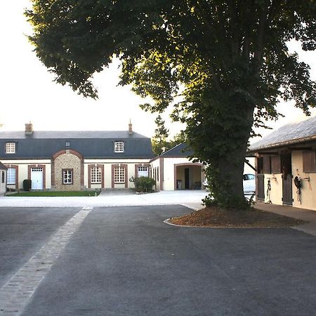 Le Parc De Crecy Bed & Breakfast Tréon Eksteriør bilde