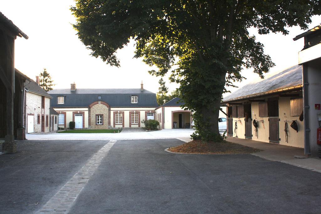 Le Parc De Crecy Bed & Breakfast Tréon Eksteriør bilde